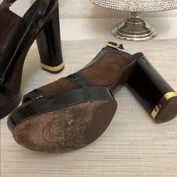 TORY BURCH Patent Leather / Suede 8.5 Open Toe - Picture 5 of 6
